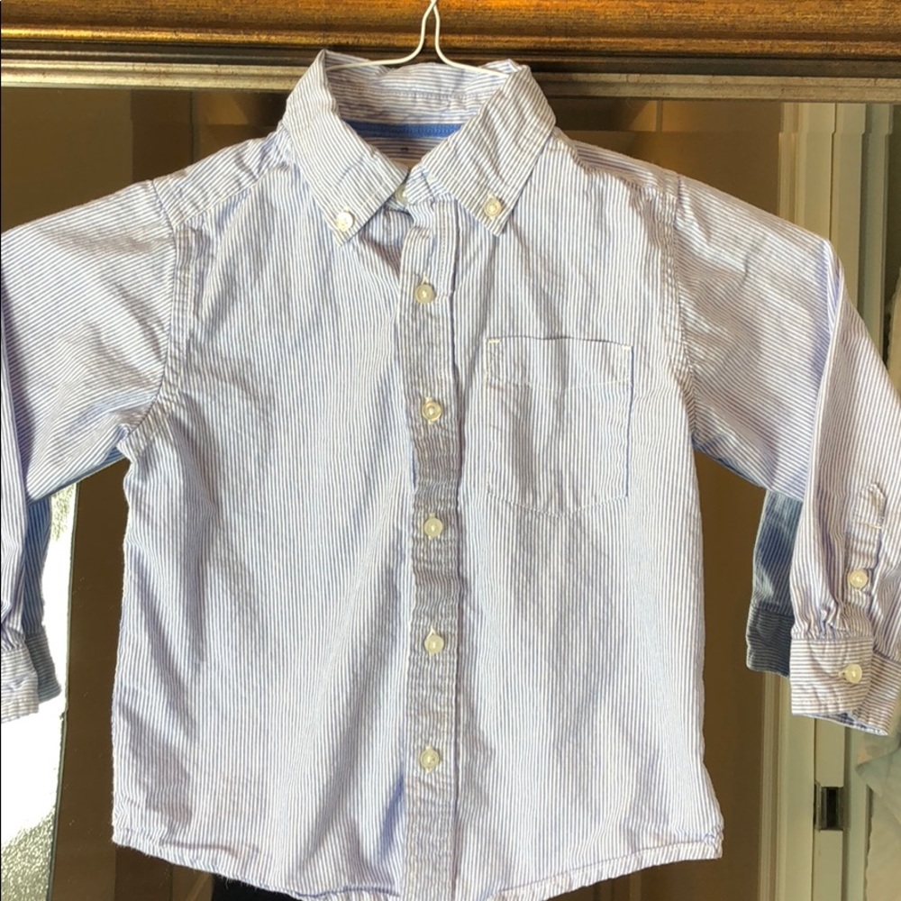 🎁Children’s place blue and white striped shirt